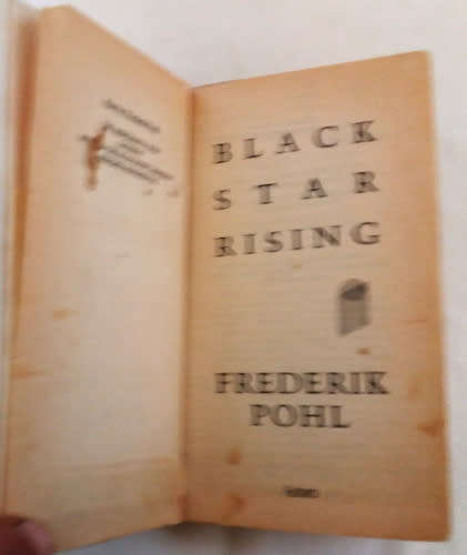 4 Science Fiction and Fantasy books: 2 short stories, 2 novels