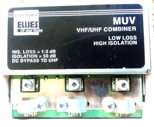 Ellies stabilised power supply with signal feed through and coax cables