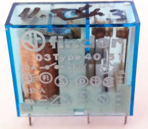 12V Power RELAY single Pole SPDT non latching PCB mount 03 type 40.51-10A 250V (12VDC) Job lot of 3