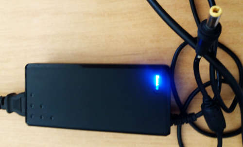 Huntkey 90W ES Notebook power adapter with power cord and plug