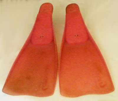 Cressi-sub Rondine Light Scuba Fins made in Italy - Strapless, size 7 -8, PINK