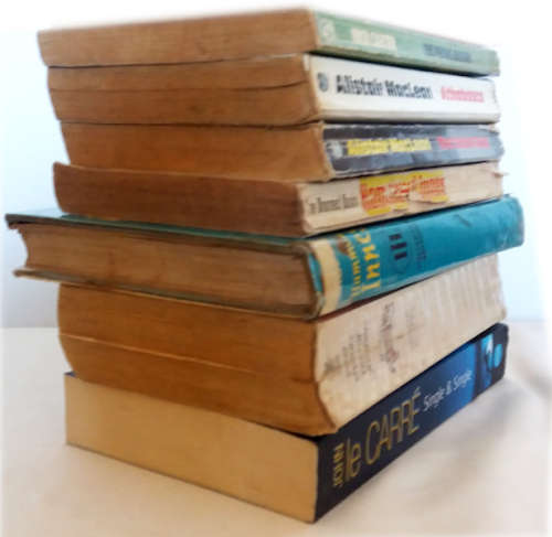 7 novels bundle - John Le Carre, Dean R. Krontz, Hammond Innes, A MacLean, Nick Carter.