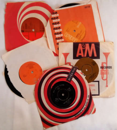 Queen, David Bowie, Boyce and Hart, Donovan, Nilsson - seven single 45 rpm vinyl collection - ROCK