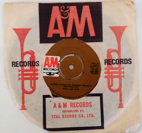 Queen, David Bowie, Boyce and Hart, Donovan, Nilsson - seven single 45 rpm vinyl collection - ROCK