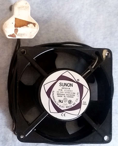 Sunon DP201A P/N 2123HST 220V-240V 120mm x 120mm x 38mm  0.125A  19/20W cooling fan