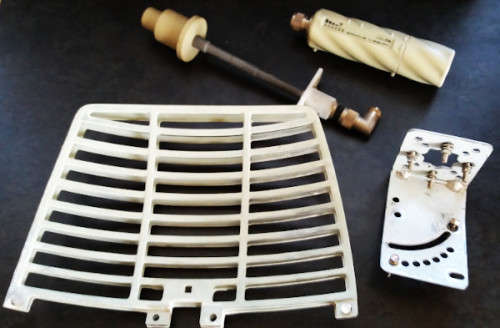 5 ghz Mikrotik broadband internet dish - for spares or repair