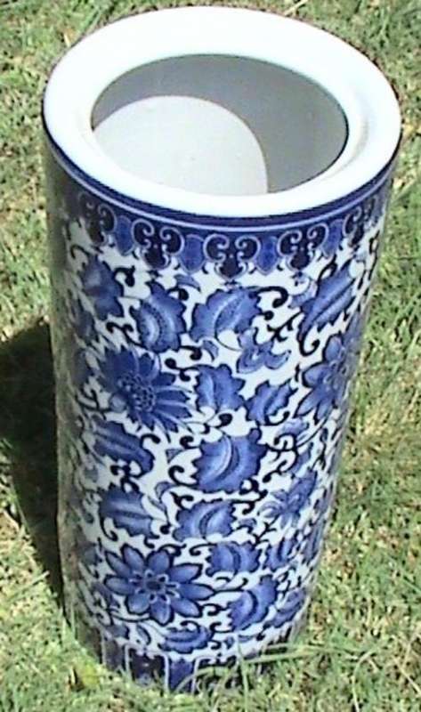 Large Cylindrical Porcelain Vase