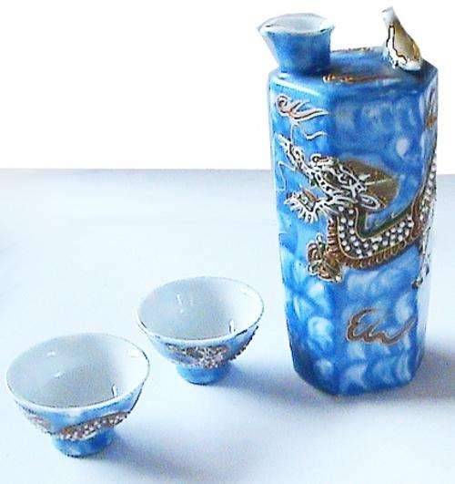 Japanese sake whistling decanter set with 2 shot bowls - unique and interesting vintage unusual item