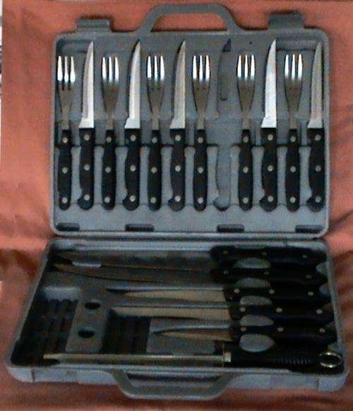 Gourmet Traditions 18 piece Knife Set