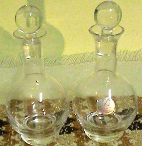 Cristallery Cruet Set ex Cape Town
