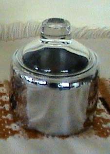 18-8 Empire stainless steel container with glass lid