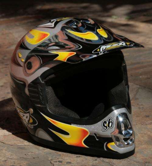 MSR System 6 MOTOCROSS/ DIRT BIKE HELMET - Size SM Adult.