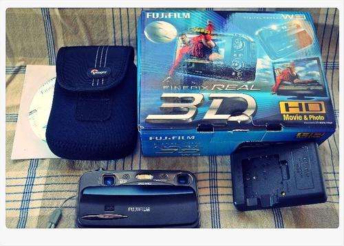 Fuji Finepix Real 3D W3 point and shoot camera *As new*