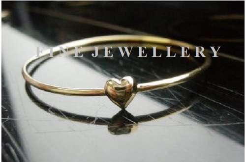 Fashion Bangle