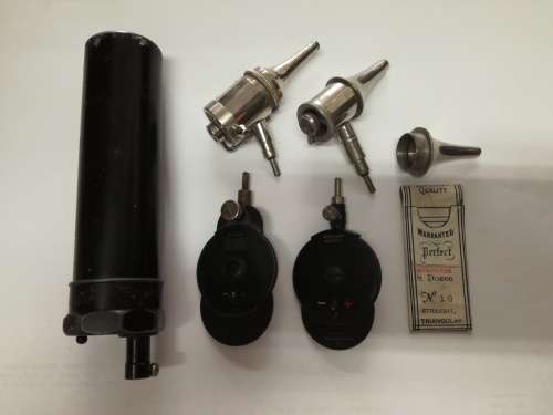 VINTAGE OTOSCOPE OPHTHALMOSCOPE DIAGNOSTIC SET MEDICAL INSTRUMENTS