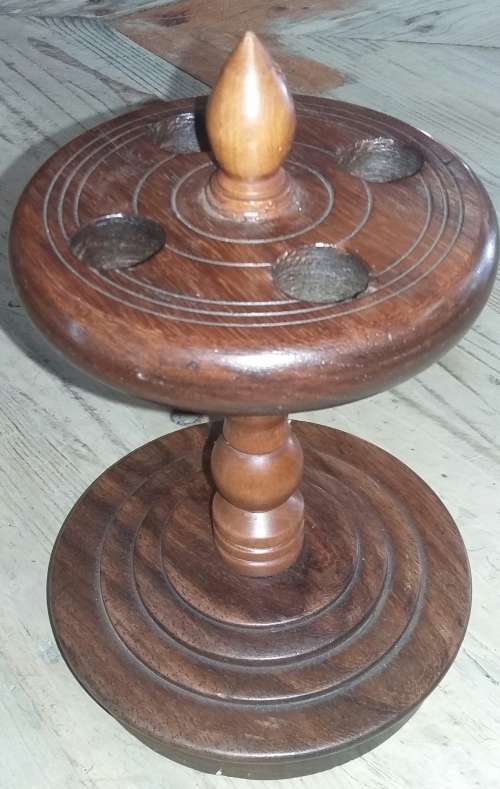 VINTAGE WOODEN PIPE STAND/HOLDER