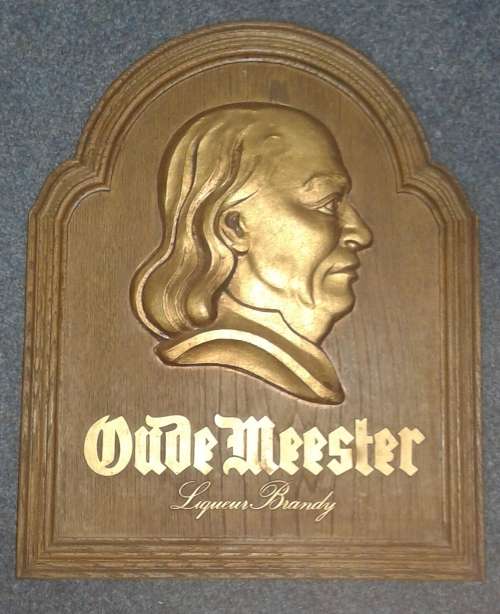 LARGE VINTAGE OUDE MEESTER LIQUEUR BRANDY ADVERTISEMENT PLAQUE