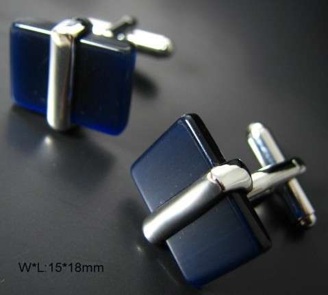 *FREE SHIPPING*   HIGH QUALITY FASHION STYLE CUFFLINKS  CF587