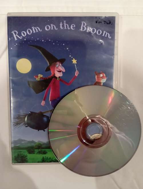 Room on the Broom [dvd]