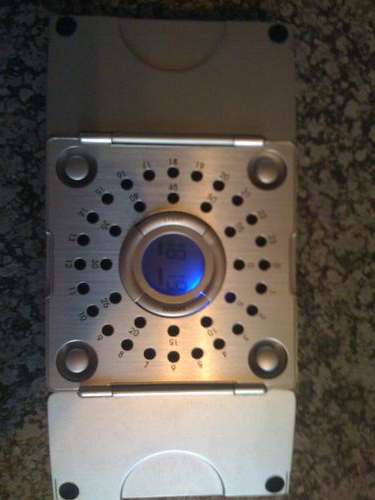 Crazy R1 Auction *NO RESERVE* - Fold open digital clock - Crazy R1 Auction *NO RESERVE*