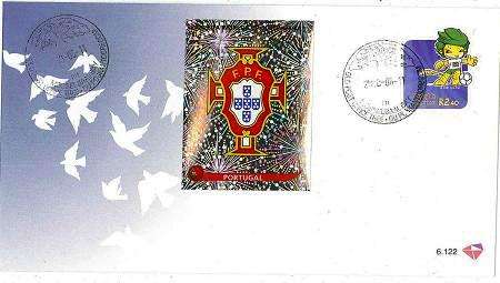 SOUTH AFRICA - 11 JUNE 2010 - VERY SCARCE COVER WITH FIFA LICENSED HOLOGRAM IMAGE