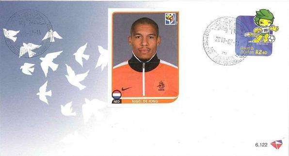 SOUTH AFRICA - 11 JULY 2010 - VERY SCARCE COVER WITH FIFA LICENSED PLAYER IMAGE