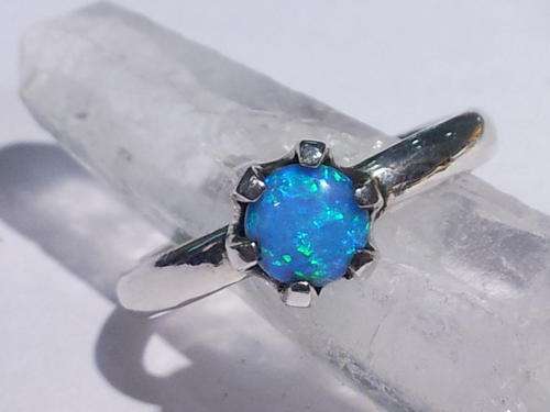 Handmade solid 925 Sterling Silver Opal ring