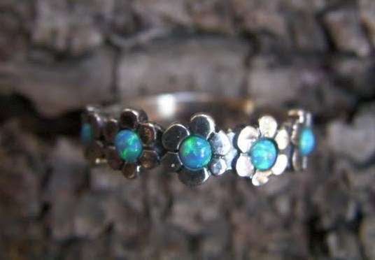 Opal flowers Sterling Silver ring