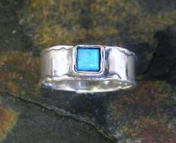 ***R530*** Handmade solid 925 Sterling Silver and Opal ring