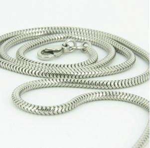 LOVELY 18" STERLING SILVER SNAKE CHAIN. 925 STAMPED!!!!