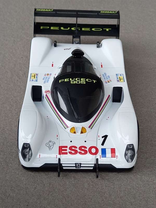 Peugeot 905 Le Mans winning car - Norev 1/18