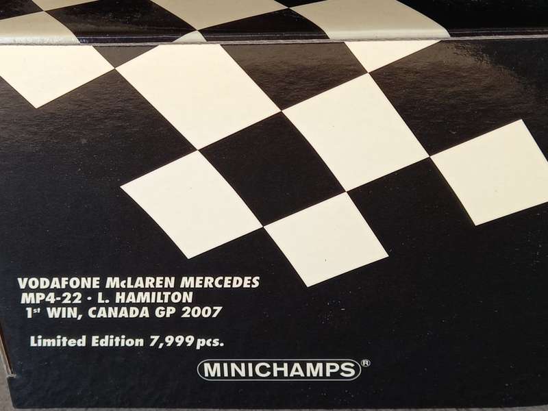 McLaren MP4-22 - 2007 - Hamilton First win Canada - Limited edition - Minichamps 1/18