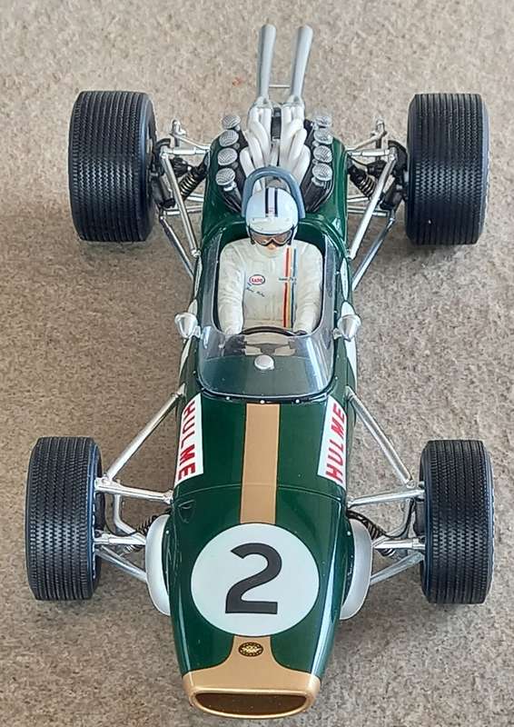 Brabham-Repco BT24 - 1967 World Champion - Denny Hulme - Spark 1/18