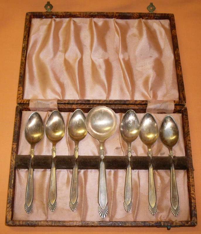 Antique - Angora Silver Plate - EPNS - Sugar Spoon and 6 Teaspoons - Made in England