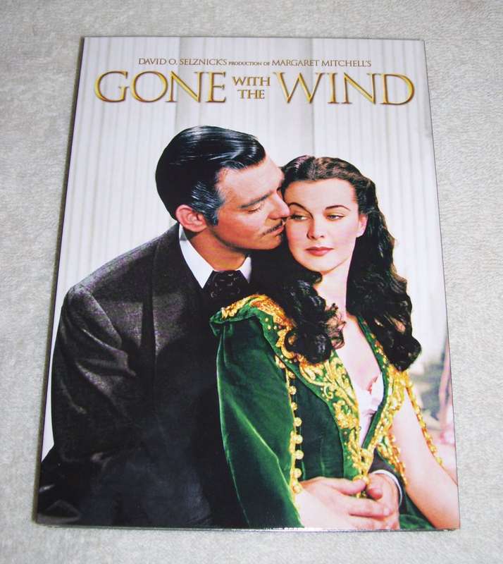 Ultimate Collectors Edition - Gone with the Wind - 5 DVD's plus extras - 2009 - as new ......