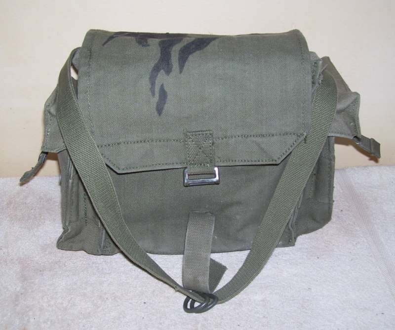SADF PATROL BAG - Perfect for the Farmer or Hunter - Very good condition