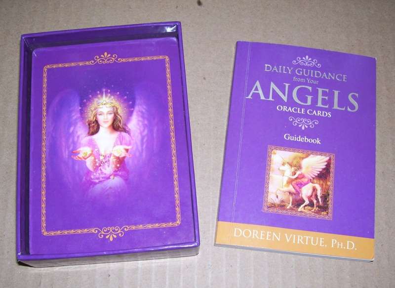 Daily Guidance from your Angels Oracle Cards (44) - Doreen Virtue - Signed - 2006 .........