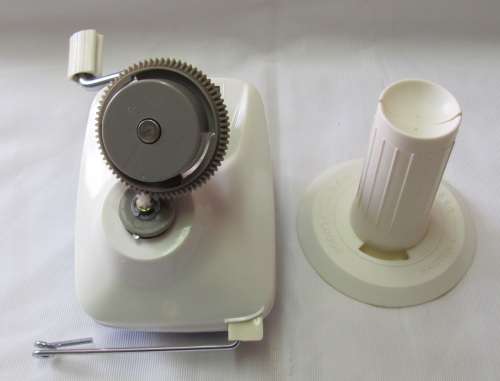 EMPISAL - Wool / Yarn Winder - 1980's Model
