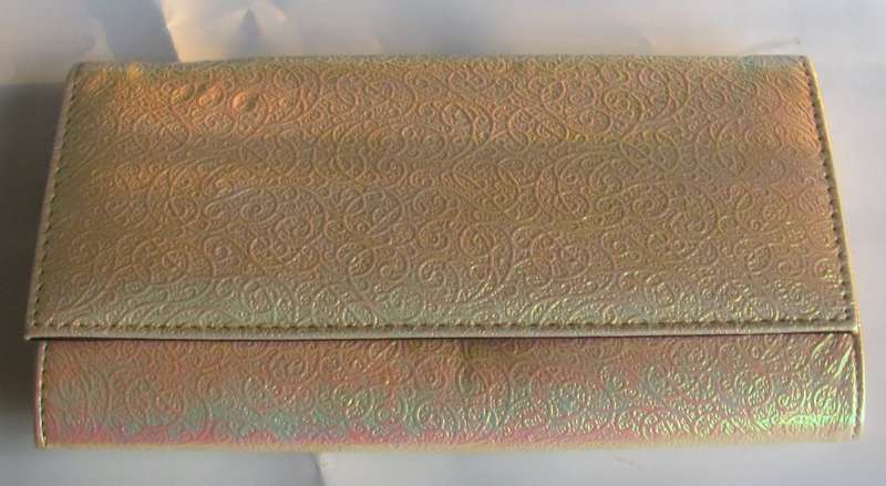 Vintage - 1984 -  Mother of Pearl Coloured Clutch Bag