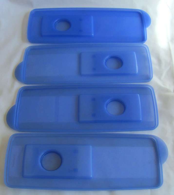 Vintage - Set of 4 Tupperware Ice Cube Trays