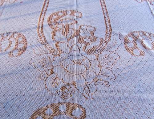 Large White Lace Table Cloth - As new