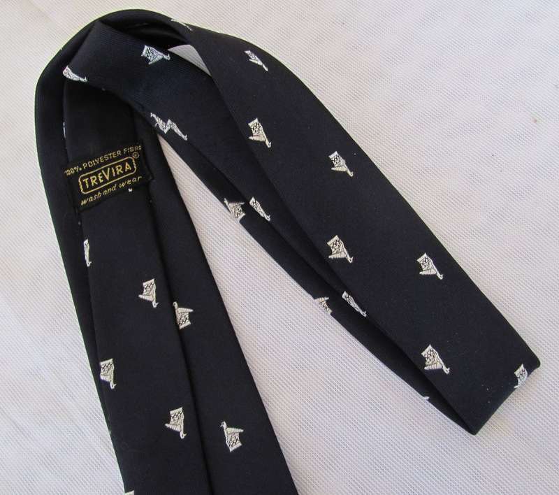 Vintage - 1970's TREVIRA Rhodesia Men's Tie with Embroidered Zimbabwe Birds