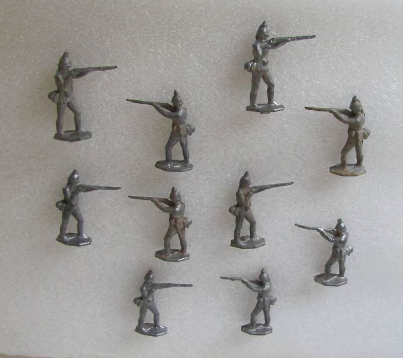 Lead Soldiers - 10 x Standing Infantry Riflemen - For Building an Army - Unfinished