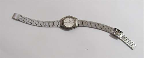 Vintage - SANYO Ladies Quartz Watch - Battery operated - Water Resistant