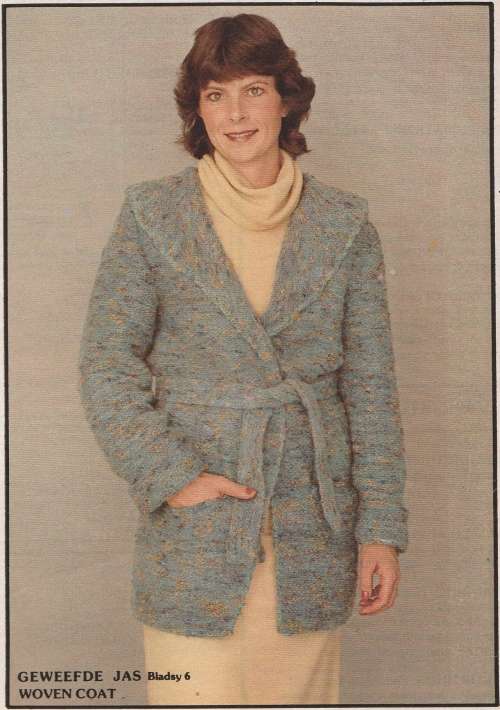 EMPISAL Knitting for the Family ( Bilingual ) - April 1983 - Machine Knitting Patterns