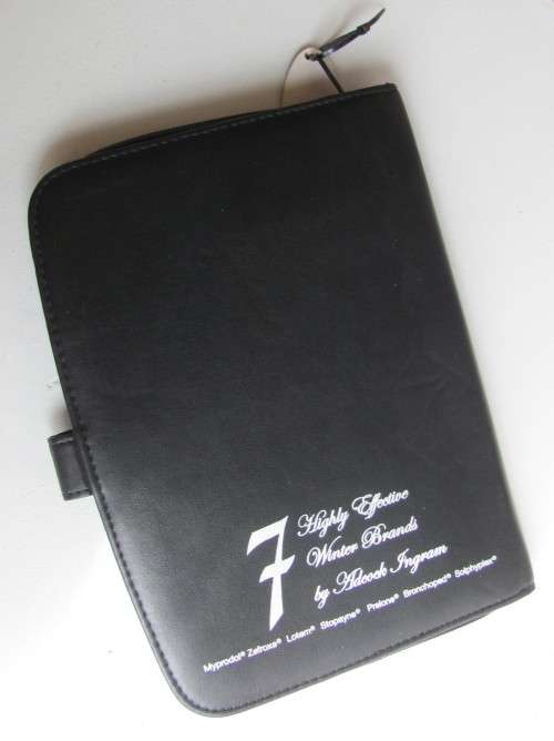 INDESRUKTIBLE Organizer Document Travel Case - As new