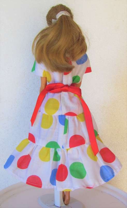 Fashion Dolls ( Barbie etc ) Dress, Necklace, Earrings and Bangles - Doll not included