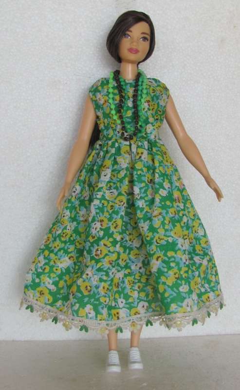 Barbie Curvy Dolls - Fashion Dolls Sundress with Necklace