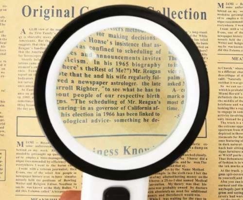 30 magnifying glass, LED Light. Effective diameter:80mm