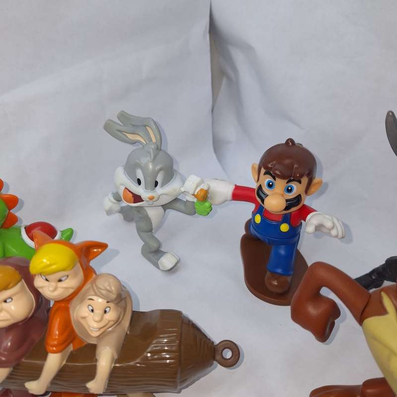 Happy Meals Figurines Toys!!!